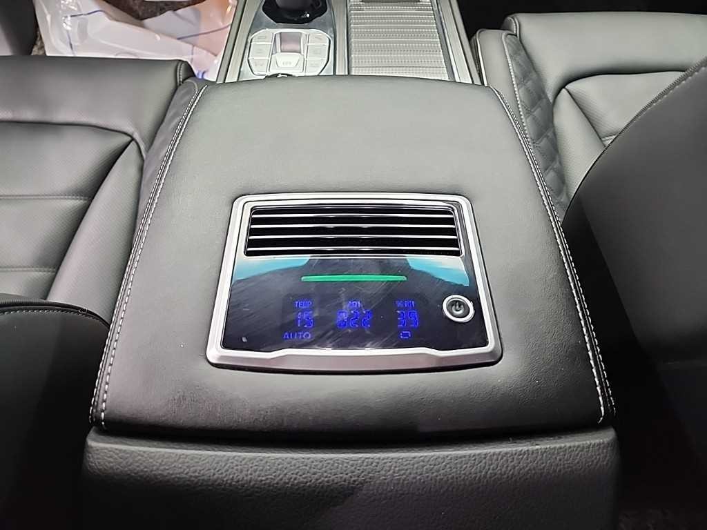 KG모빌리티(쌍용) 렉스턴 올 뉴 렉스턴 (Y450) 디젤 2.2 4WD 더 블랙 이미지 14
