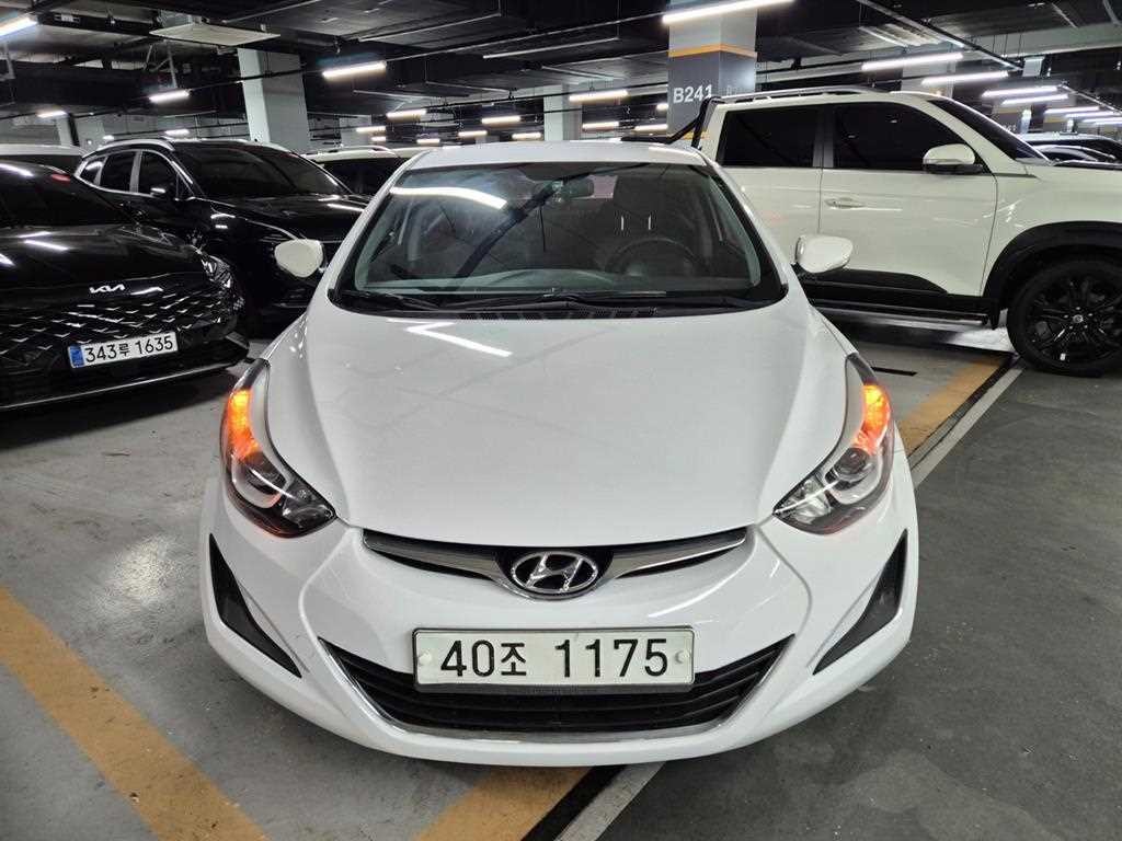 현대 아반떼 더 뉴 아반떼 1.6 VGT 스타일 이미지 3