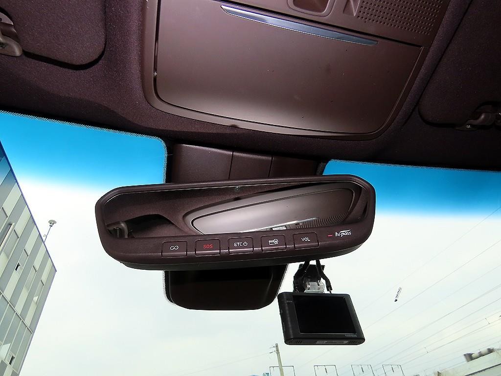 제네시스 G90 3.3 T AWD 럭셔리 이미지 14