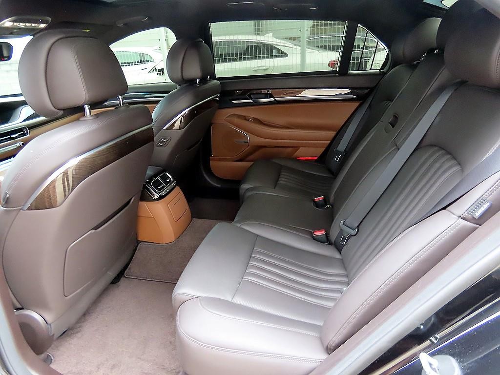 제네시스 G90 3.3 T AWD 럭셔리 이미지 6