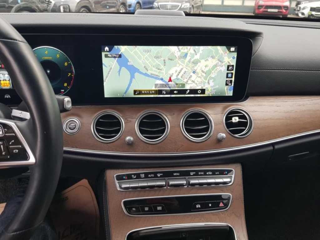 벤츠 E 클래스 E-클래스 W213 E250 아방가르드 이미지 9