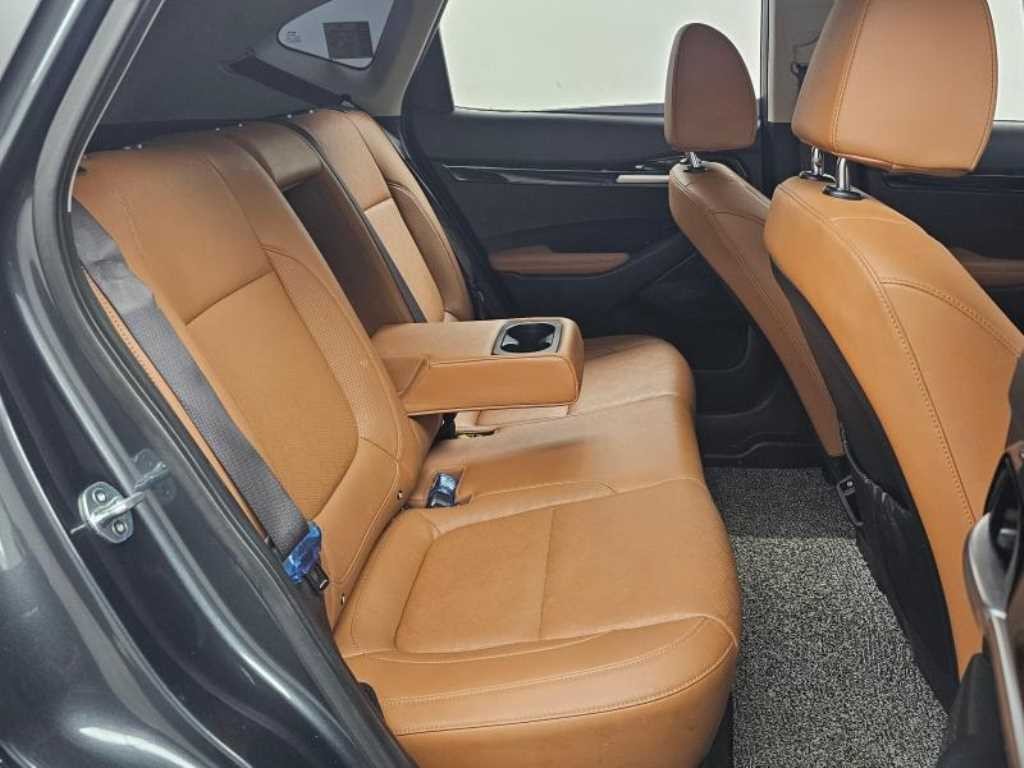 기아 셀토스 더 뉴 셀토스 가솔린 1.6 터보 4WD 시그니처 이미지 12