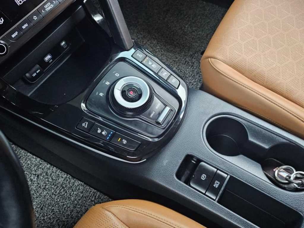 기아 셀토스 더 뉴 셀토스 가솔린 1.6 터보 4WD 시그니처 이미지 9