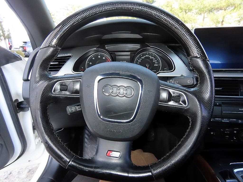 아우디 A5 2.0 TFSI 콰트로 카브리올레 이미지 12