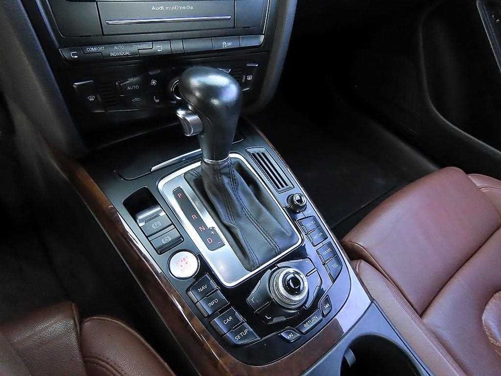 아우디 A5 2.0 TFSI 콰트로 카브리올레 이미지 14