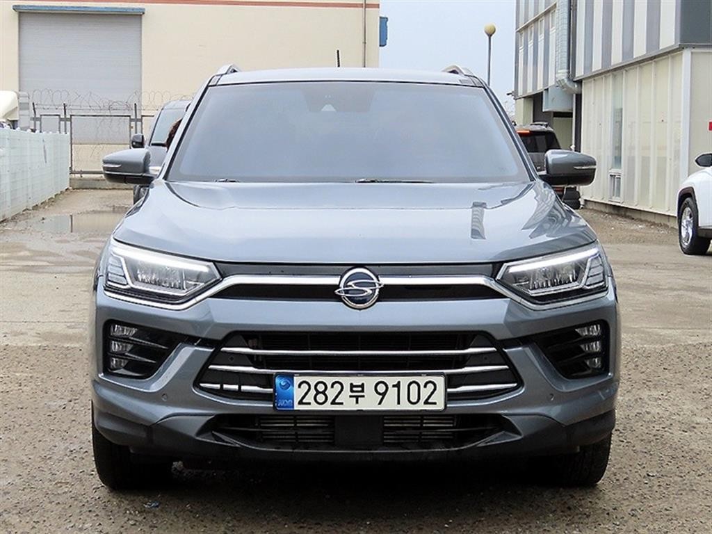 KG모빌리티(쌍용) 코란도 뷰티풀코란도 2WD 가솔린 1.5 C5 플러스 이미지 1