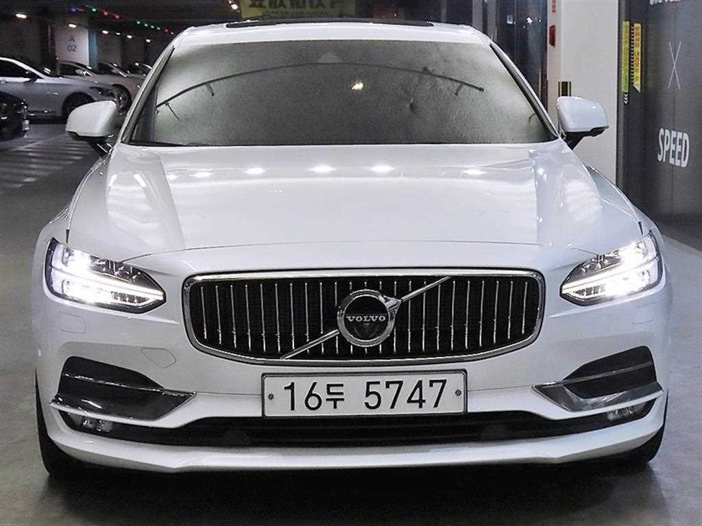 볼보 S90 T5 인스크립션 이미지 2