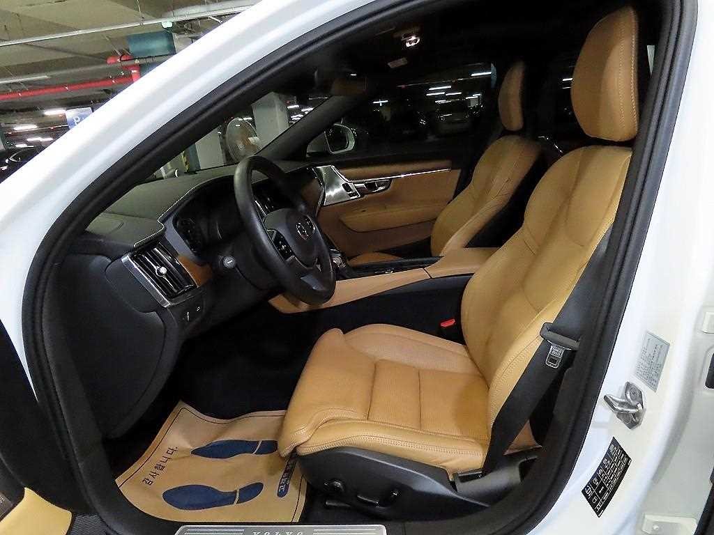 볼보 S90 T5 인스크립션 이미지 6
