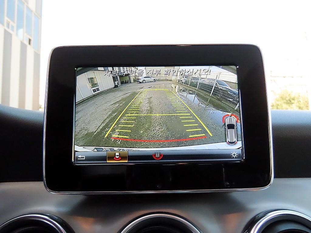 벤츠 GLA 클래스 GLA클래스 X156 GLA220 프리미엄 이미지 14