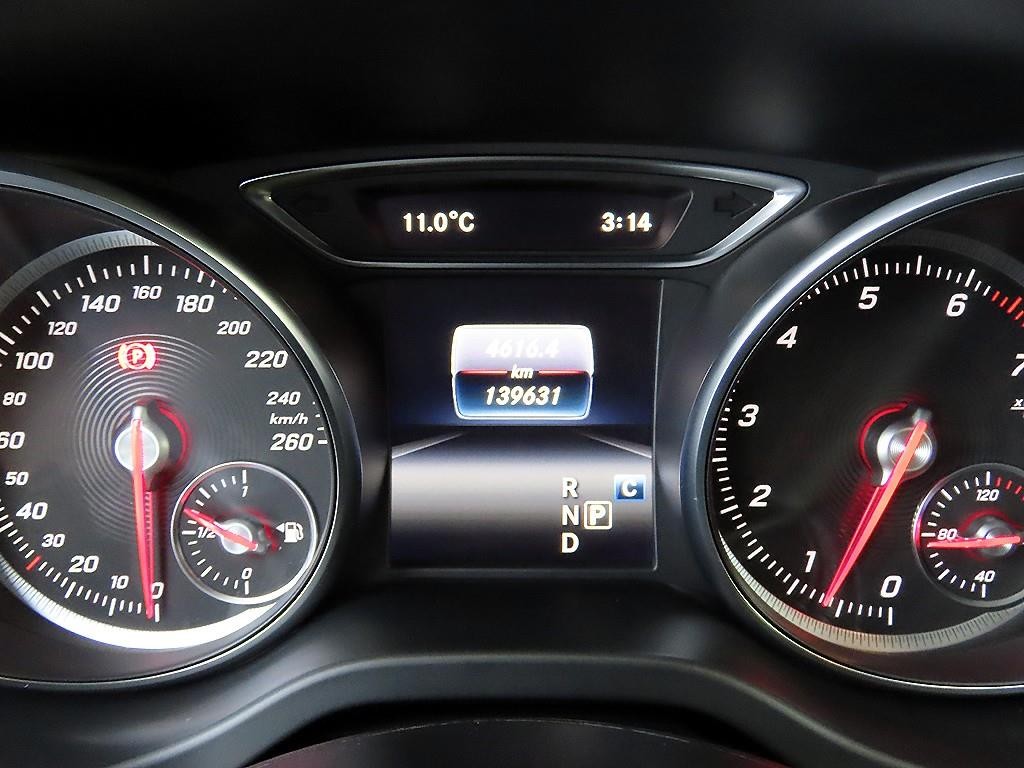 벤츠 GLA 클래스 GLA클래스 X156 GLA220 프리미엄 이미지 9