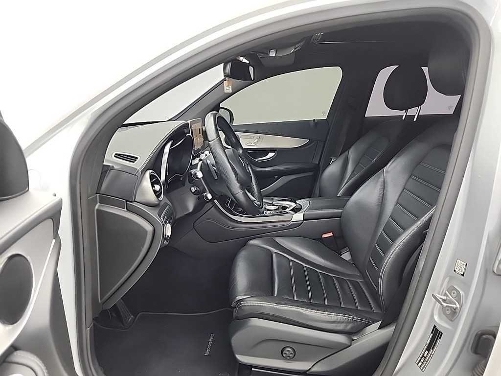 벤츠 GLC 클래스 GLC클래스 X253 GLC 220 d 4MATIC 프리미엄 쿠페 이미지 12