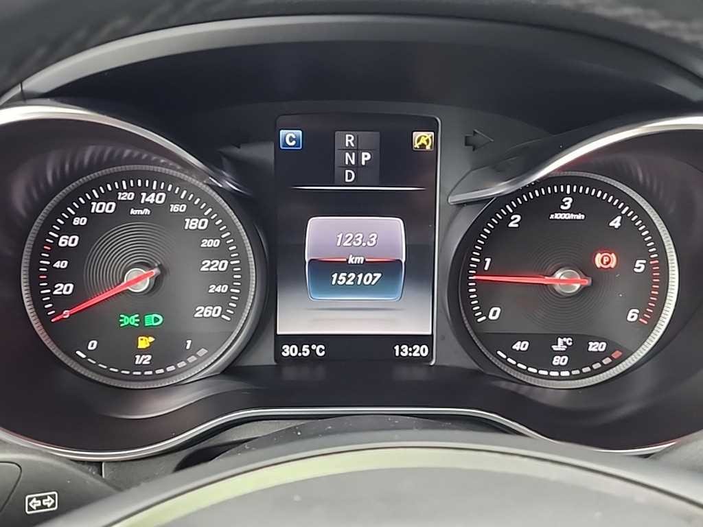 벤츠 GLC 클래스 GLC클래스 X253 GLC 220 d 4MATIC 프리미엄 쿠페 이미지 7