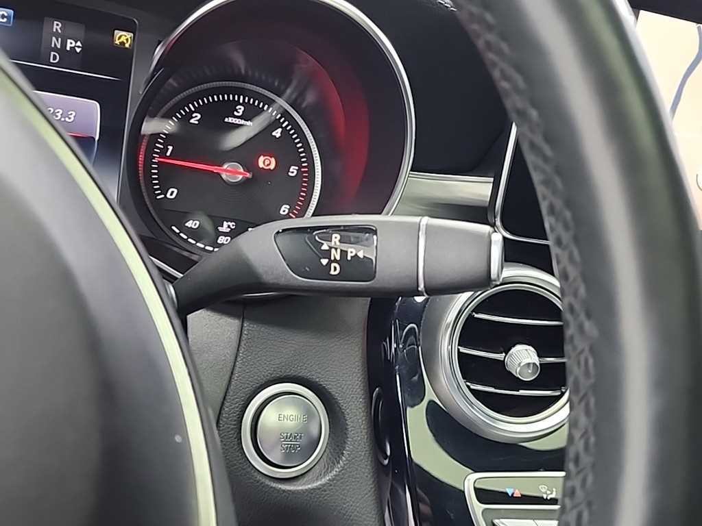 벤츠 GLC 클래스 GLC클래스 X253 GLC 220 d 4MATIC 프리미엄 쿠페 이미지 9