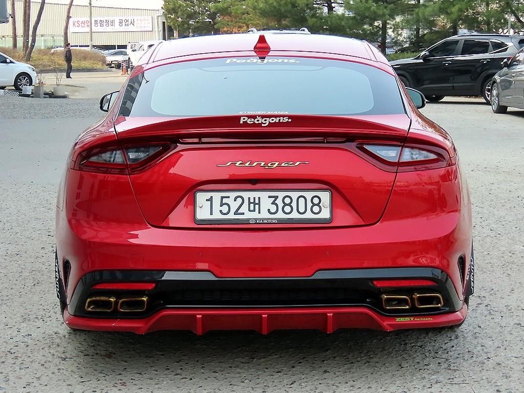 기아 스팅어 가솔린 2.0 터보 2WD 플래티넘 이미지 4