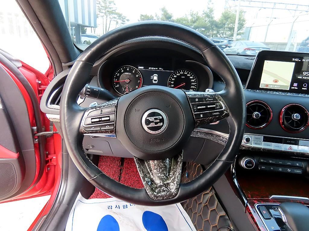 기아 스팅어 가솔린 2.0 터보 2WD 플래티넘 이미지 8