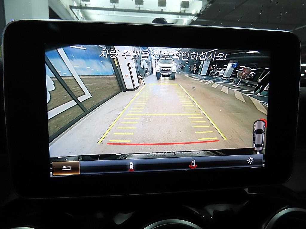 벤츠 C 클래스 C클래스 W205 C200 아방가르드 이미지 14