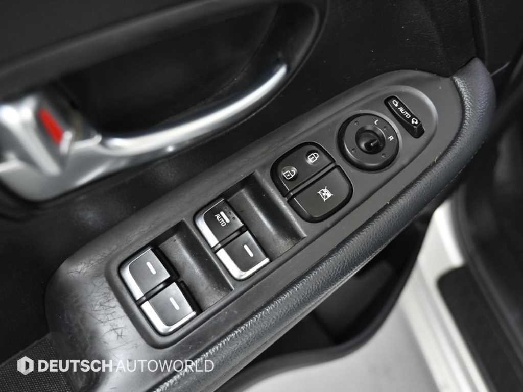 기아 카렌스 더뉴 카렌스 1.7 VGT 프레스트지 이미지 15