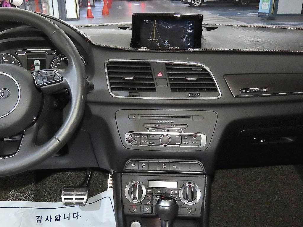 아우디 Q3 35 TDI 콰트로 다이나믹 이미지 11