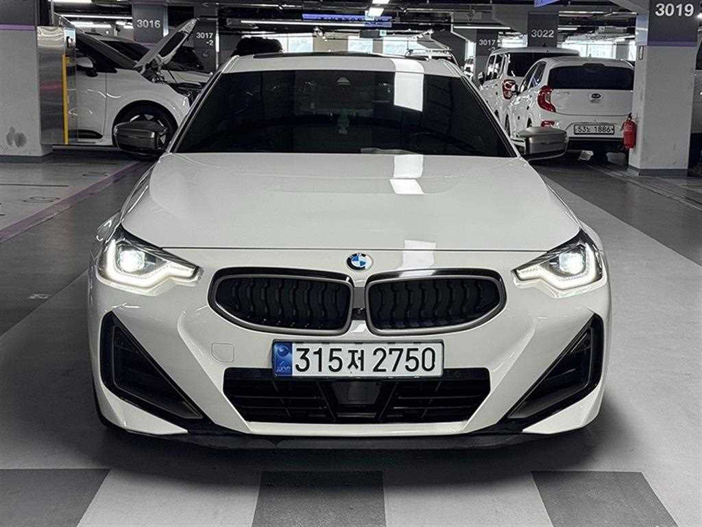 BMW 2시리즈 2시리즈 (G42) M240i xDrive 쿠페 이미지 1