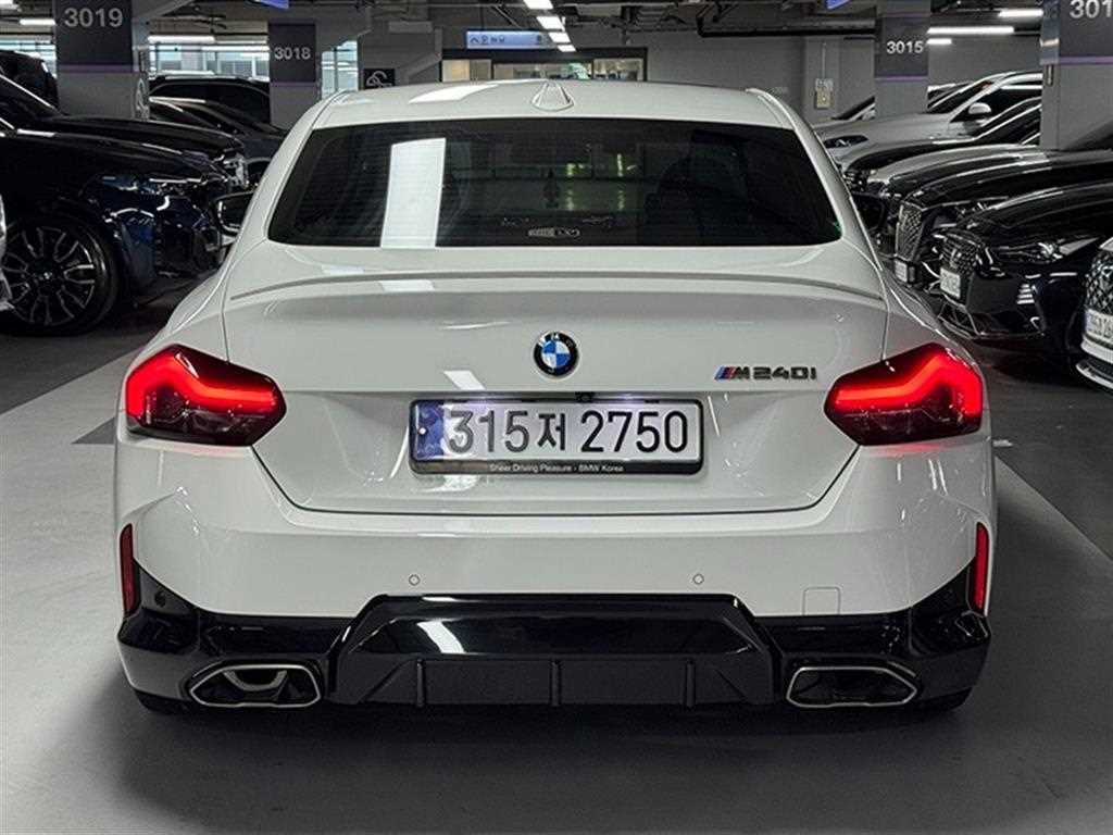 BMW 2시리즈 2시리즈 (G42) M240i xDrive 쿠페 이미지 4