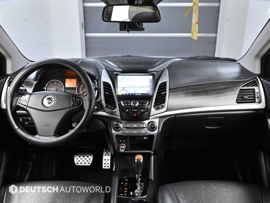KG모빌리티(쌍용) 코란도 뉴코란도C 2WD 2.2 RX 고급형 이미지 7