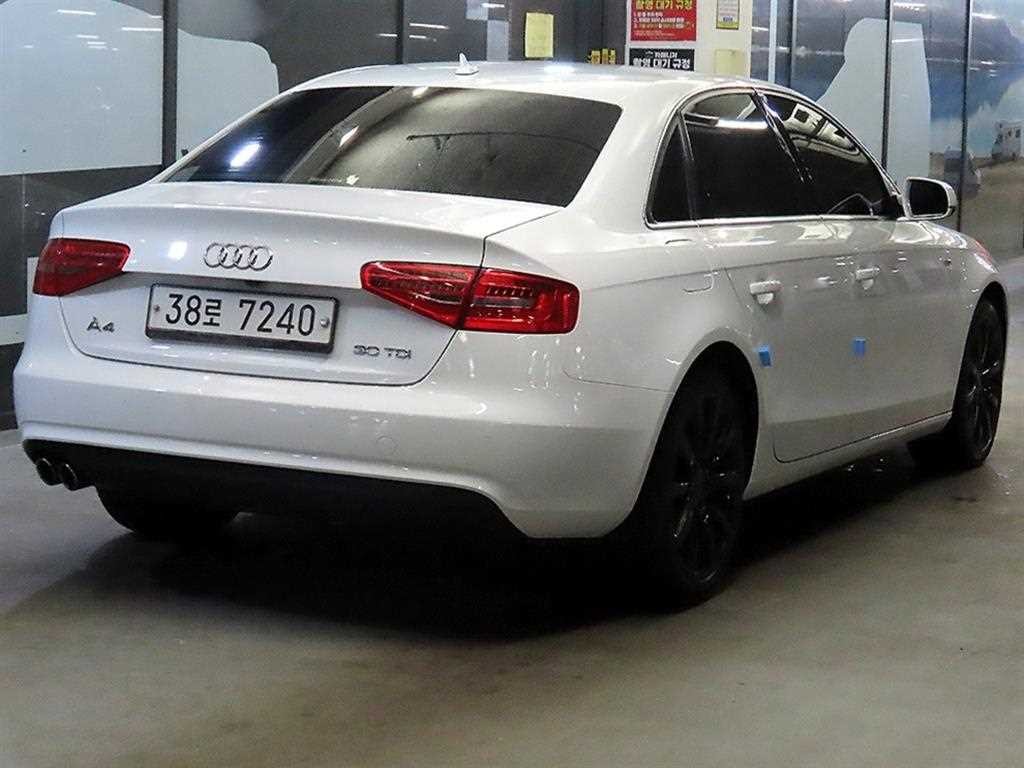 아우디 A4 뉴 A4 30 TDI 다이나믹 이미지 4
