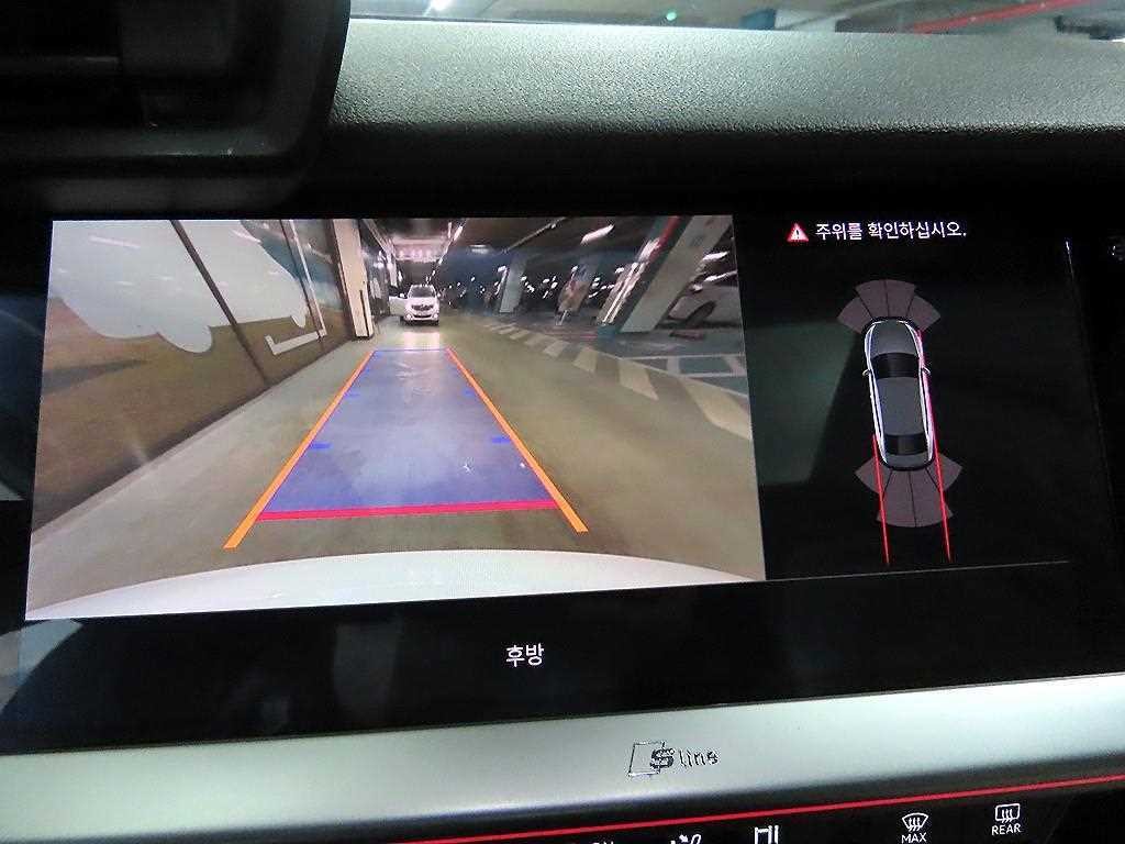 아우디 A3 A3(8Y) 40 TFSI 프리미엄 이미지 15