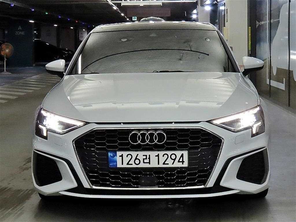 아우디 A3 A3(8Y) 40 TFSI 프리미엄 이미지 2