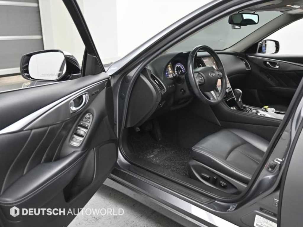 인피니티 Q Q50 2.2D 프리미엄 이미지 11