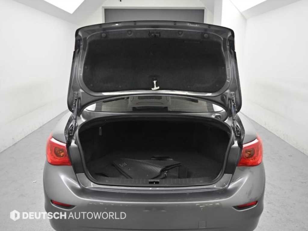 인피니티 Q Q50 2.2D 프리미엄 이미지 19