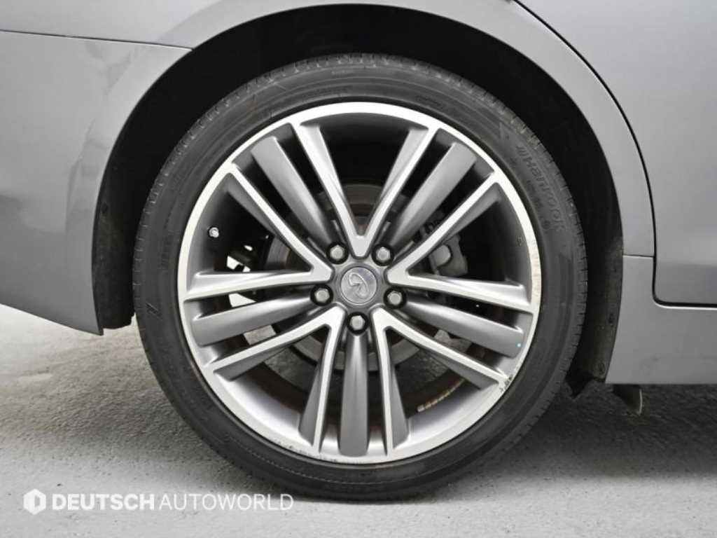 인피니티 Q Q50 2.2D 프리미엄 이미지 5