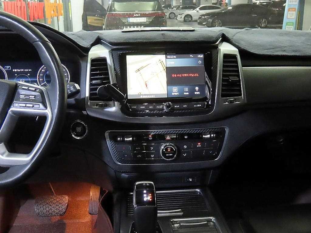 KG모빌리티(쌍용) 렉스턴 올 뉴 렉스턴 (Y450) 디젤 2.2 4WD 더 블랙 이미지 11