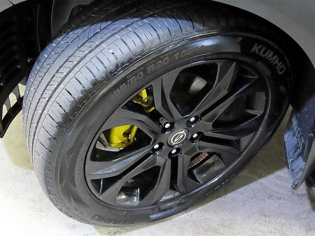 KG모빌리티(쌍용) 렉스턴 올 뉴 렉스턴 (Y450) 디젤 2.2 4WD 더 블랙 이미지 20