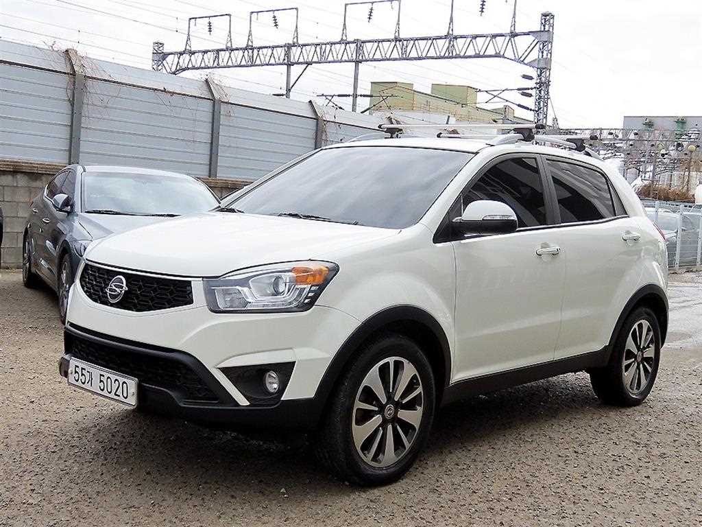 KG모빌리티(쌍용) 코란도 뉴코란도C 2WD 2.0 CVT 고급형 이미지 2