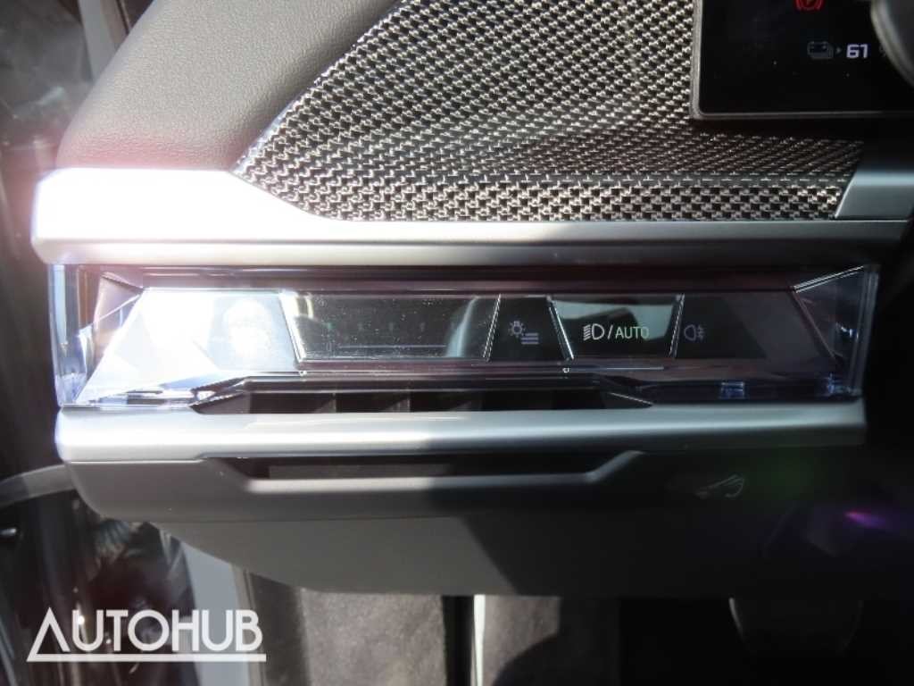 BMW i7 BMW i7 M70 xDrive 이미지 12