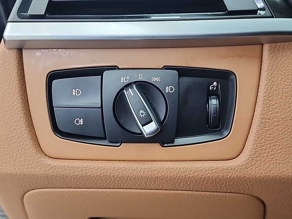 BMW 그란투리스모 3시리즈 GT (F34) GT 320D 럭셔리 이미지 18