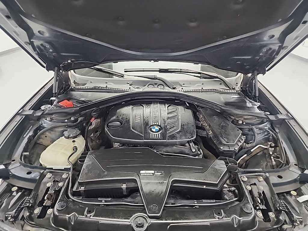 BMW 그란투리스모 3시리즈 GT (F34) GT 320D 럭셔리 이미지 6