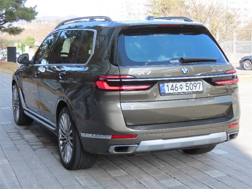 BMW X7 X7 (G07) xDrive 40i 디자인 퓨어 엑셀런스 6인승 이미지 4