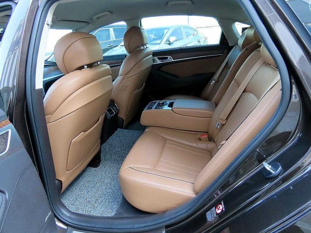 제네시스 G80 3.3 GDI AWD 프리미엄 럭셔리 이미지 7