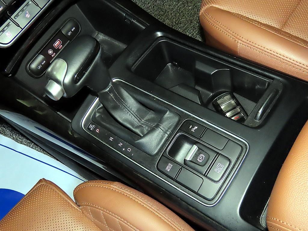 기아 쏘렌토 더 뉴 쏘렌토 가솔린 2.0 터보 2WD 마스터 스페셜 이미지 12