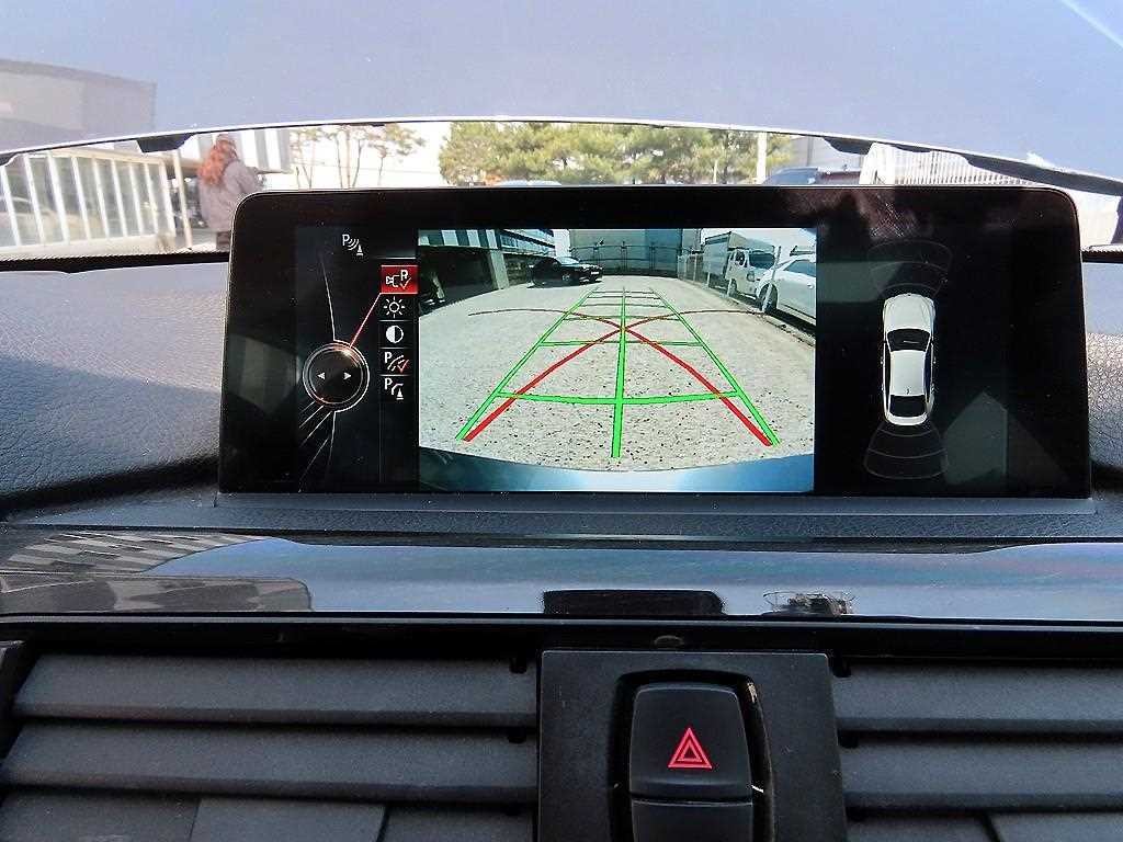 BMW 4시리즈 4시리즈 (F32) 420d 그란쿠페 럭셔리 이미지 14