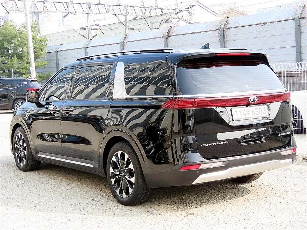 기아 카니발 카니발 4세대 디젤 7인승 노블레스 이미지 3