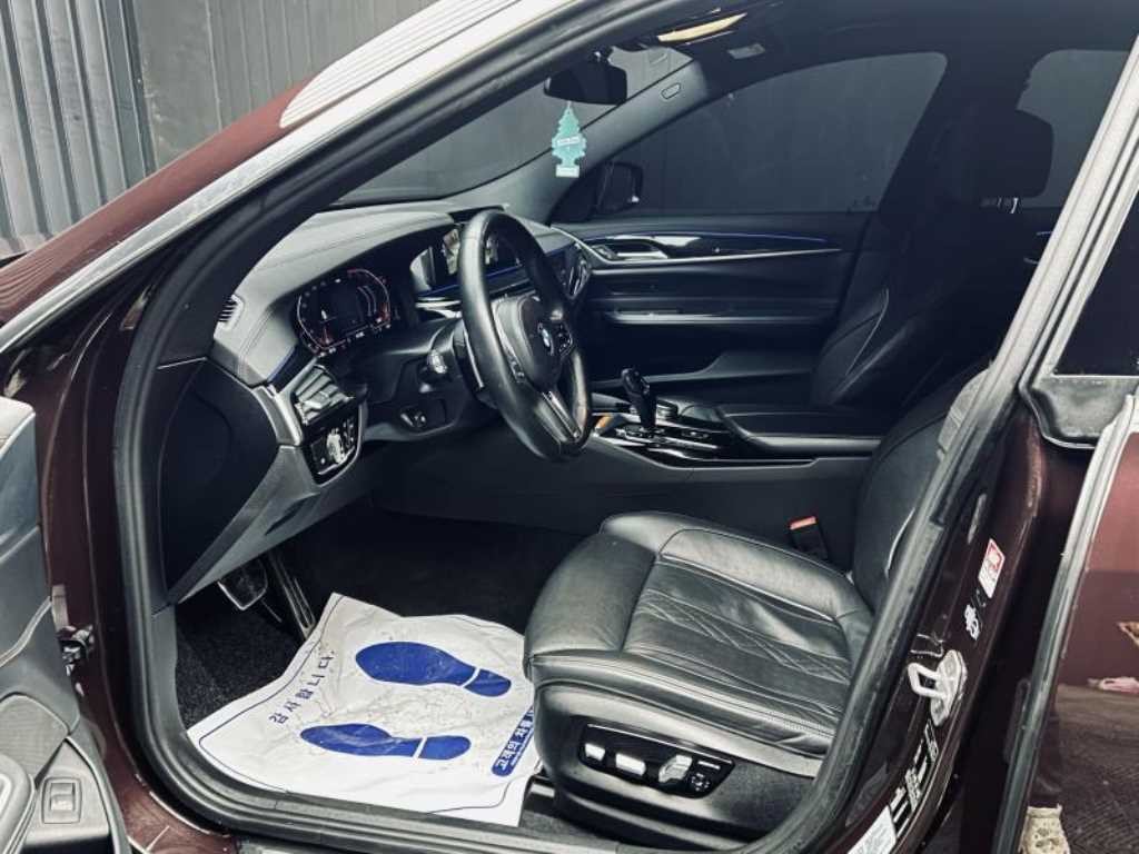 BMW 그란투리스모 6시리즈 GT (G32) 620d M 스포츠 이미지 7