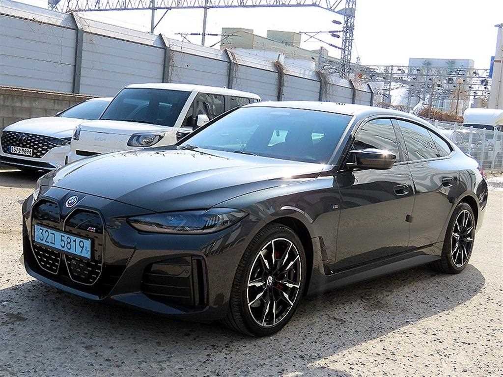 BMW i4 M50 프로 이미지 2
