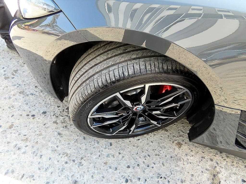 BMW i4 M50 프로 이미지 20
