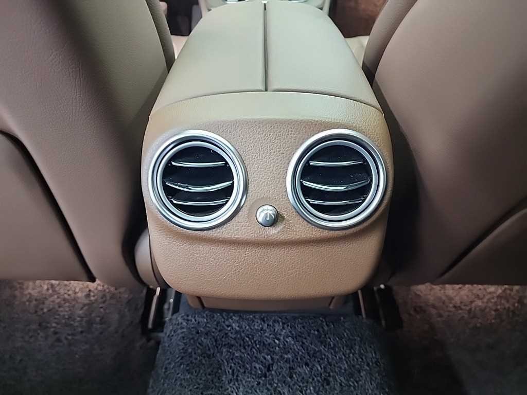 벤츠 E 클래스 E-클래스 W213 E220d 4MATIC 익스클루시브 이미지 13
