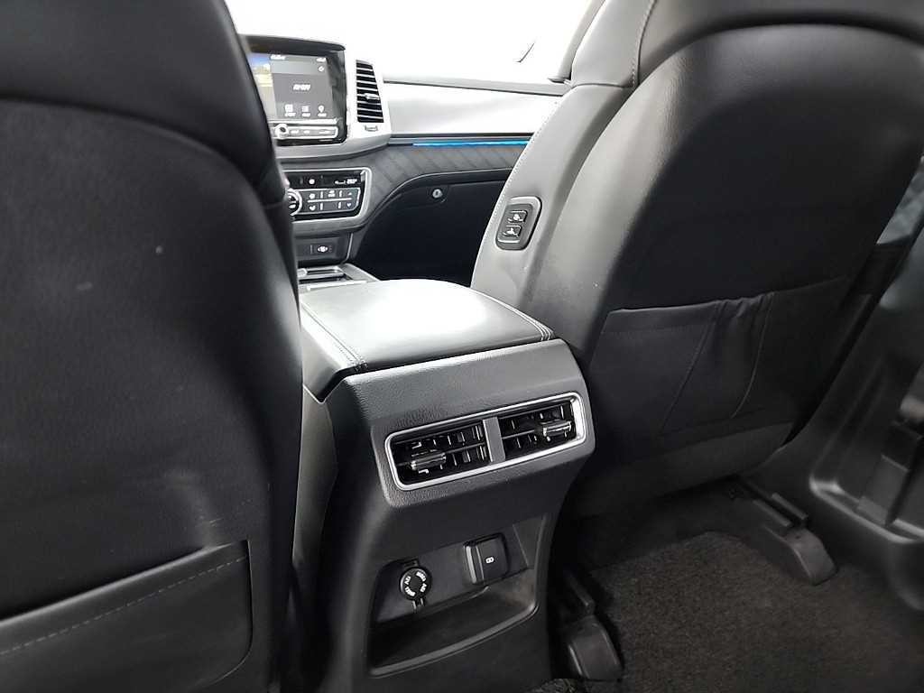 KG모빌리티(쌍용) 렉스턴 올 뉴 렉스턴 (Y450) 디젤 2.2 4WD 프레스티지 이미지 13