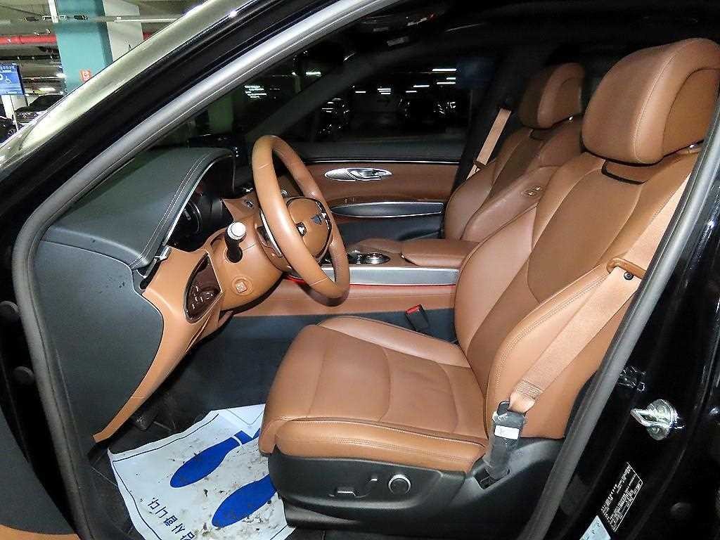 제네시스 GV70 2.5T 가솔린 2WD 기본형 이미지 6