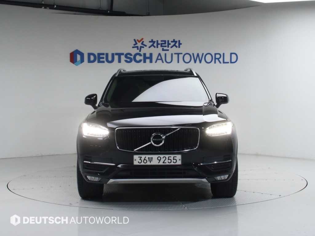 볼보 XC90 XC90 2세대 2.0 T6 AWD 모멘텀 이미지 3