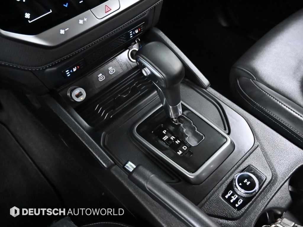 KG모빌리티(쌍용) 렉스턴 더 뉴 렉스턴 스포츠 칸 디젤 2.2 4WD 프레스티지 이미지 9